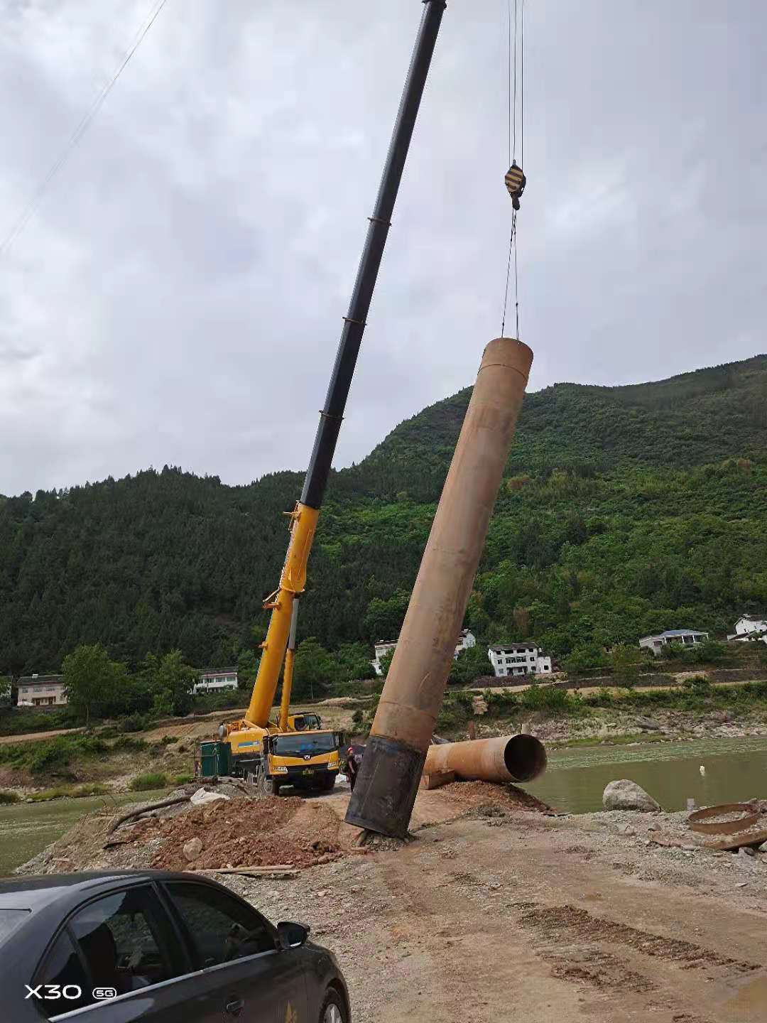 跨越江河，鋪就民生發(fā)展管道